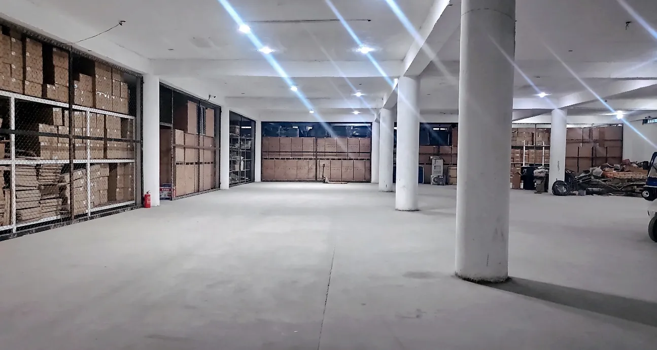 Baykee Pakistan warehouse with stocked product racks